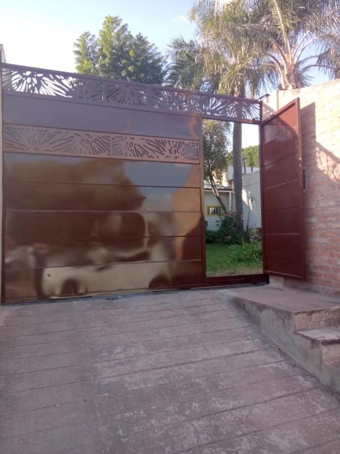 Raiz Del Cielo, Entre 2 Jardines De Ensueno Cordoba
